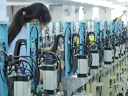 充電寶安全危機(jī)背后，靈科超聲波用“微米級(jí)”技術(shù)守護(hù)全球制造品質(zhì)