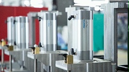 選對焊接機，生產更高效！靈科超聲波扎根新會助發展