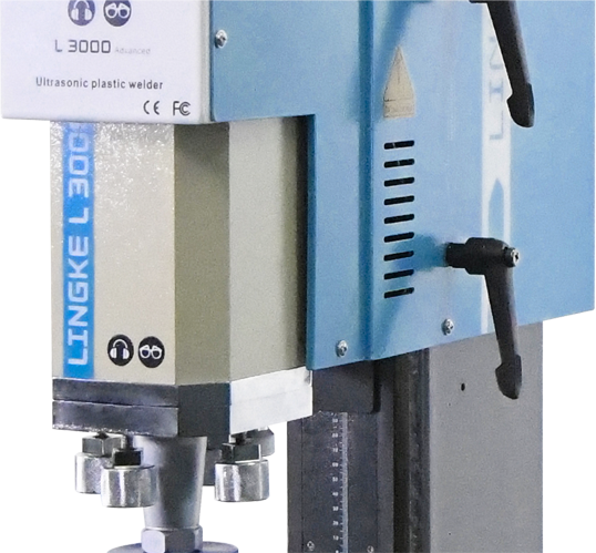 超聲波塑焊機(jī)細(xì)節(jié)