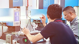 杜肯Dukane超聲波焊接機換能器發熱嚴重？靈科超聲波三步解決