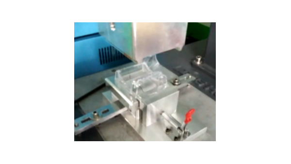 靈科超聲波塑焊如何檢查內(nèi)部受損塑件呢