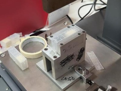 靈科超聲波-<i style='color:red'>墨盒</i>配件焊接