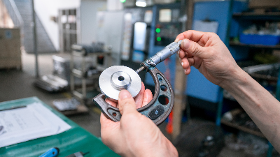 為什么頂尖電子制造商都選擇靈科超聲波焊接？