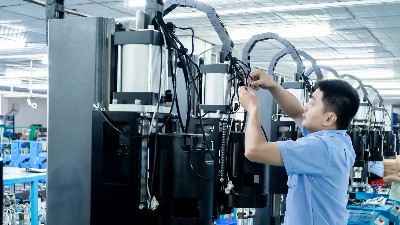 靈高超聲波焊接機(jī)氣缸“罷工”？故障排查指南來(lái)“救場(chǎng)”啦！